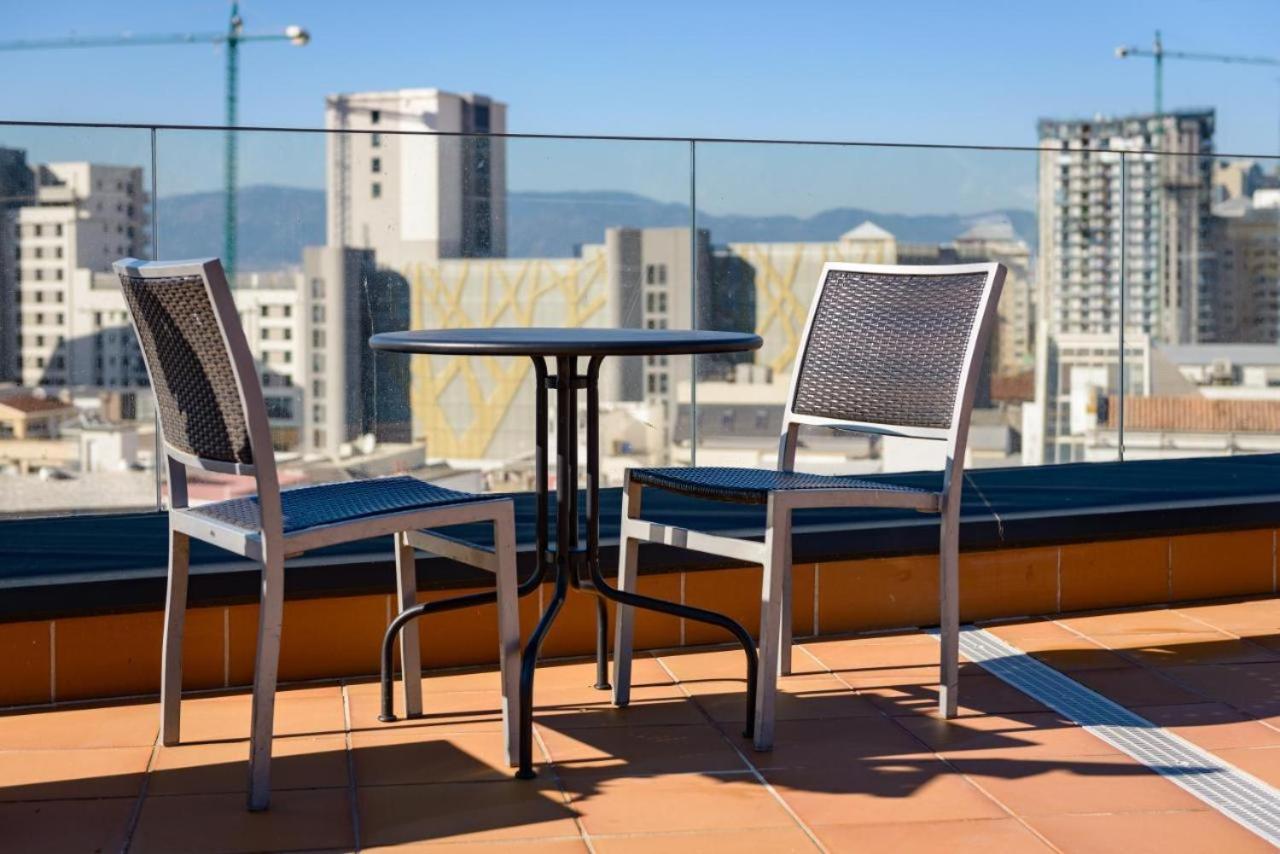 Gibraltar Central Suites Esterno foto