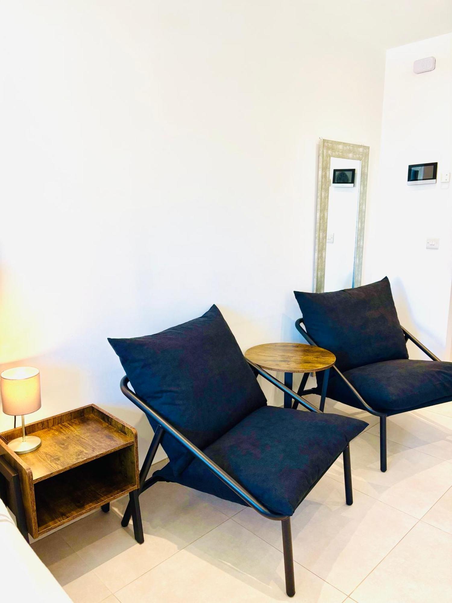 Gibraltar Central Suites Esterno foto